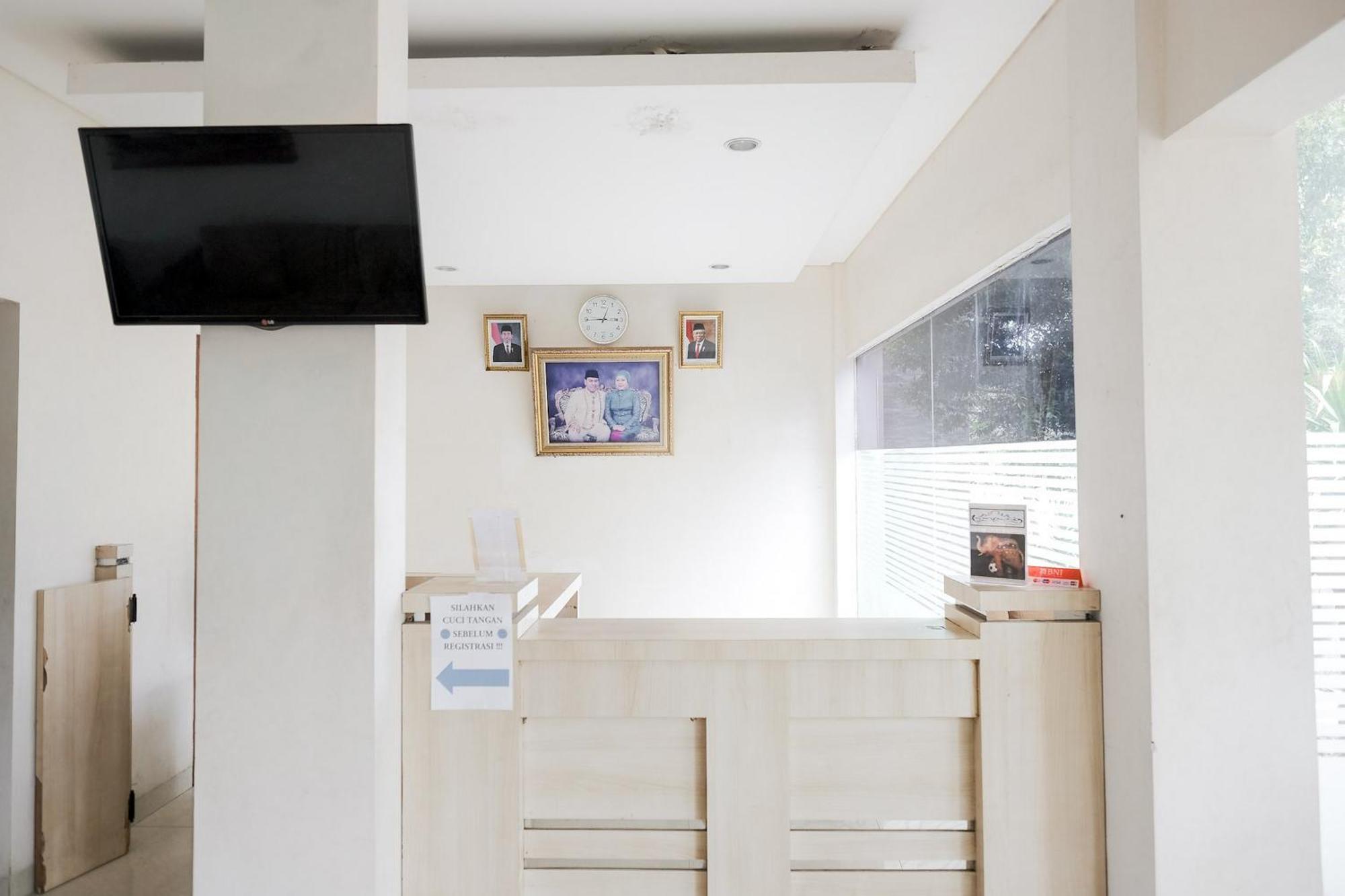Hotel Reddoorz @ Negeri Baru Kalianda 2*